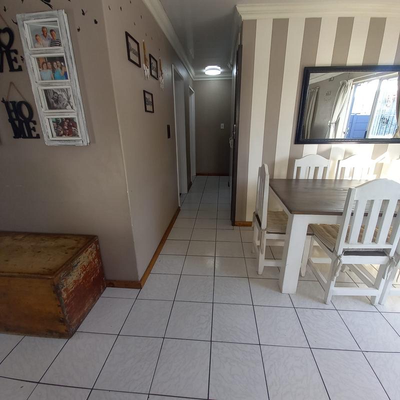3 Bedroom Property for Sale in Townsend Estate Western Cape